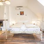 Lichtenštejnské Domky Apartamento