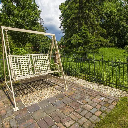 Lichtenstejnske Domky Apartament