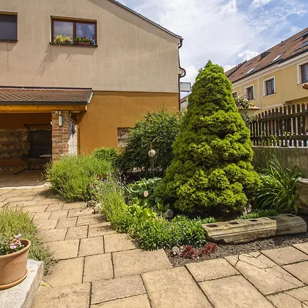 Lichtenstejnske Domky Apartment Lednice