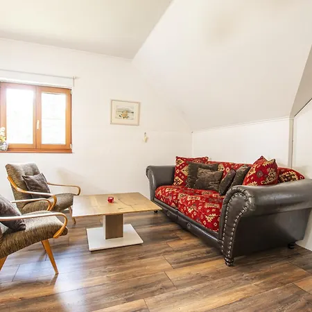 Lichtenstejnske Domky Apartment Lednice