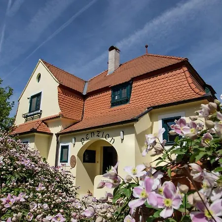 Lichtenstejnske Domky Lednice