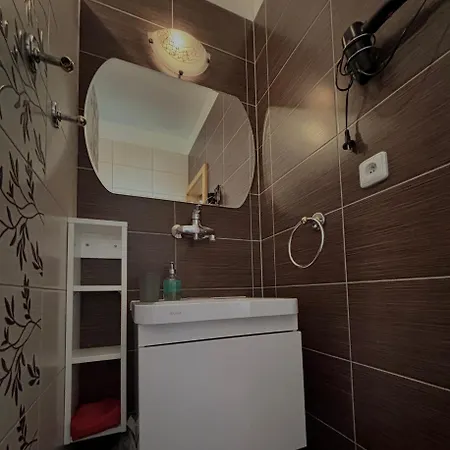 Lichtenstejnske Domky Apartment Lednice