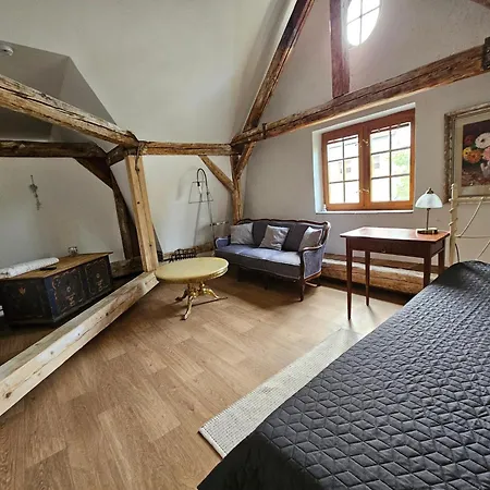 Lichtenstejnske Domky Apartman *